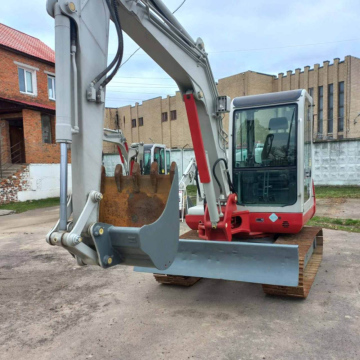 Мини-экскаватор Takeuchi TB145 (0.102 – 0.141 м³, Б/У)
