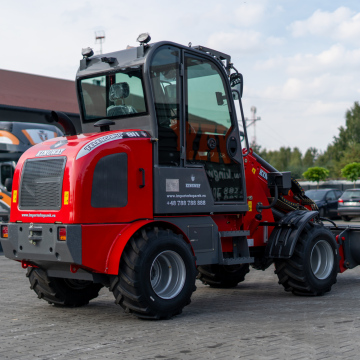 Телескопічний навантажувач Kingway 811 T