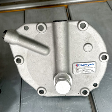 Тандемний насос Ford D8NN600LB Hydro-pack 