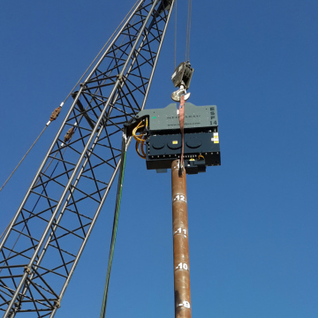 Підвісний вібромолот Ostimex ESF14 HF
